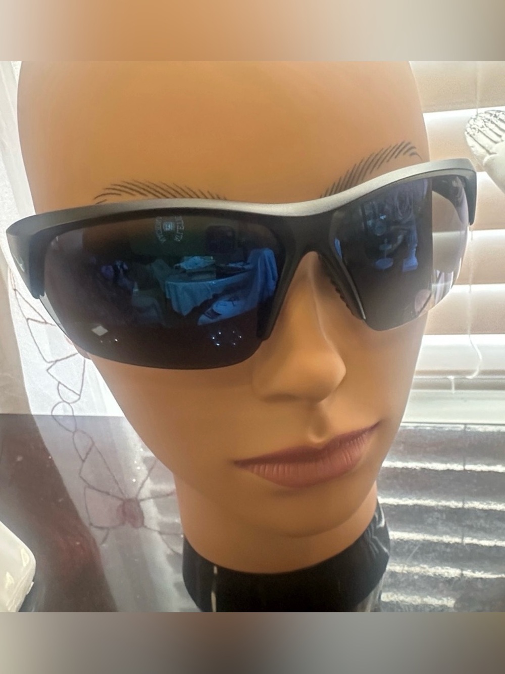 Nike Skylon Ace Sunglasses in Black-  unisex- Excellent condition